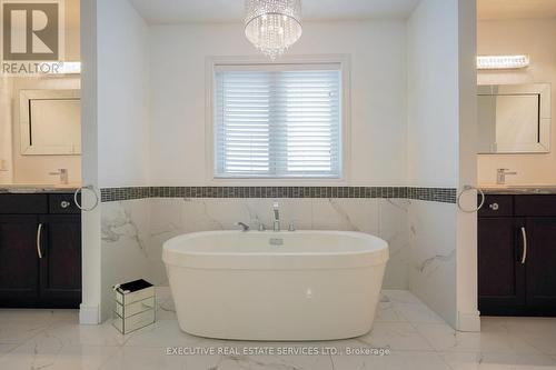 17 Ritchie Drive, East Luther Grand Valley, ON - Indoor Photo Showing Bathroom