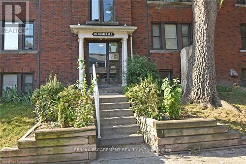 10 - 356 Hunter Street E, Hamilton, ON - Outdoor