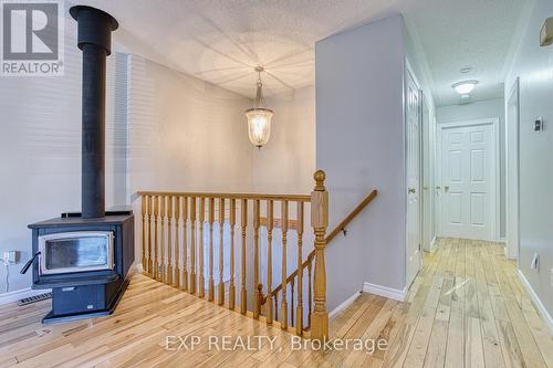 376 Rexford Drive, Hamilton, ON - Indoor Photo Showing Other Room