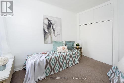 58 Mansfield Avenue, Toronto, ON - Indoor Photo Showing Bedroom