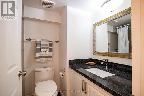 3 Sutherland Avenue, Toronto, ON - Indoor Photo Showing Bathroom