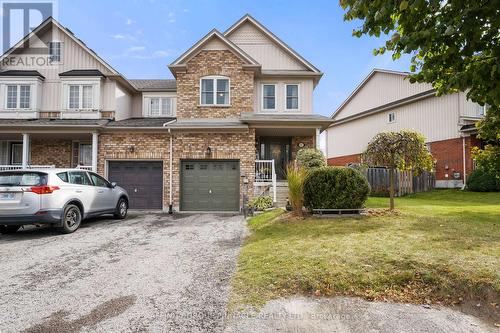 11 Lilly Mckeowan Crescent, East Gwillimbury (Mt Albert), ON - Outdoor With Facade