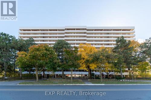 1103 - 1 Royal Orchard Boulevard, Markham, ON - Outdoor