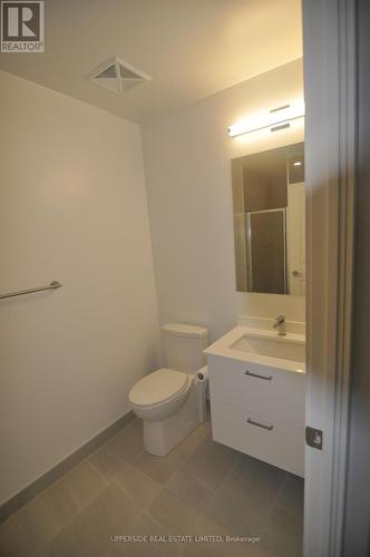 A304 - 30 Upper Mall Way, Vaughan, ON - Indoor Photo Showing Bathroom