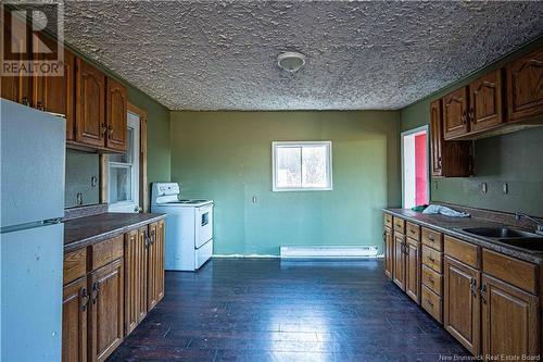 272 Enniskillen Road, Wirral, NB - Indoor Photo Showing Kitchen With Double Sink