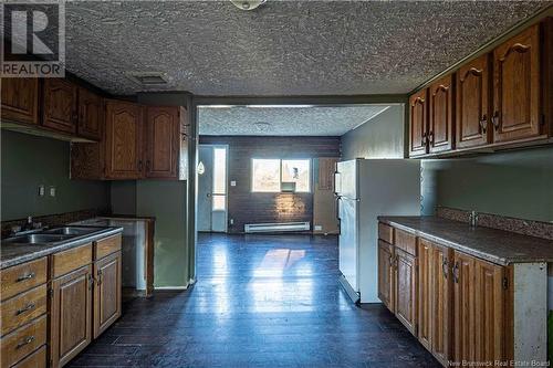 272 Enniskillen Road, Wirral, NB - Indoor Photo Showing Kitchen With Double Sink