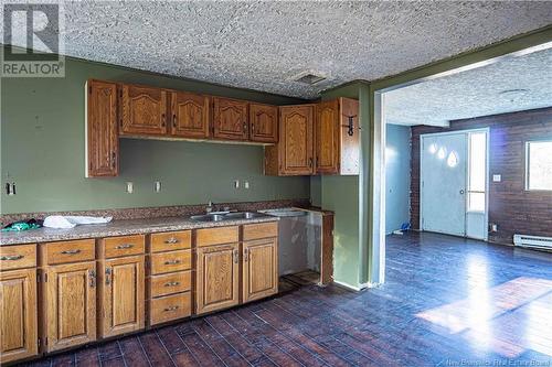 272 Enniskillen Road, Wirral, NB - Indoor Photo Showing Kitchen With Double Sink