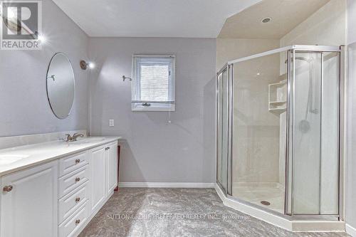 43 Mountainview Crescent, London, ON - Indoor Photo Showing Bathroom