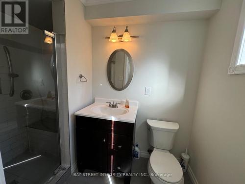 384 Becker Road, Richmond Hill, ON - Indoor Photo Showing Bathroom