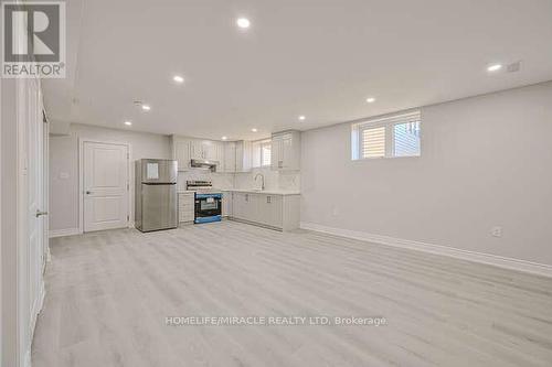 8 Beatrice Drive, Wasaga Beach, ON - Indoor