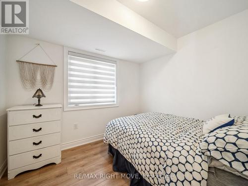 2 - 9 Hay Lane, Barrie, ON - Indoor Photo Showing Bedroom