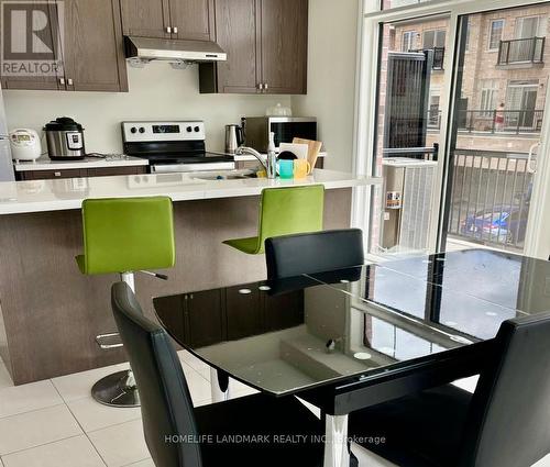 30 Mccormack Road, Caledon, ON - Indoor Photo Showing Kitchen