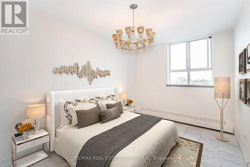 1112 - 1615 Bloor Street, Mississauga, ON - Indoor Photo Showing Bedroom