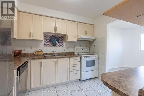 7 Dino Court, Brampton, ON - Indoor Photo Showing Kitchen With Double Sink