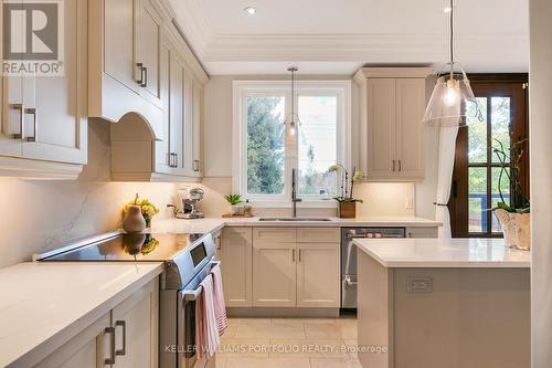 75 Ashbourne Drive, Toronto, ON - Indoor Photo Showing Kitchen