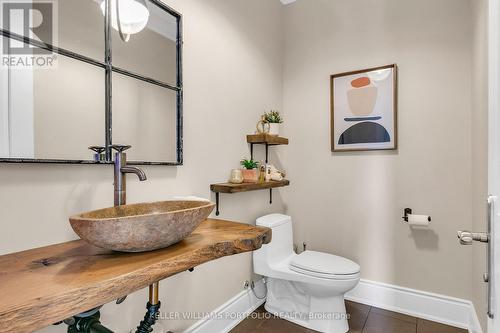 75 Ashbourne Drive, Toronto, ON - Indoor Photo Showing Bathroom