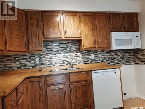 204 2237 Mcintyre Street, Regina, SK - Indoor Photo Showing Kitchen With Double Sink