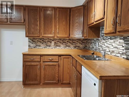 204 2237 Mcintyre Street, Regina, SK - Indoor Photo Showing Kitchen With Double Sink