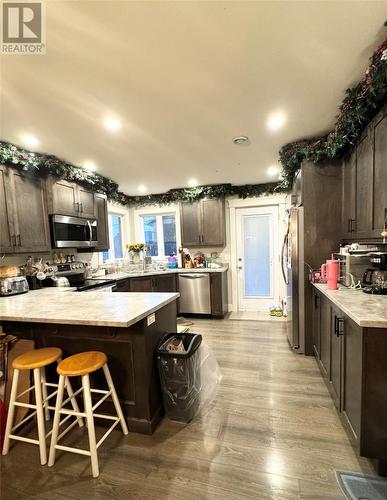 2 Bulrush Avenue, St.John’S, NL - Indoor Photo Showing Kitchen