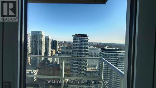 3812 - 2191 Yonge Street, Toronto, ON - Outdoor With View