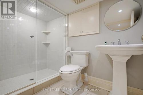 463 Spadina Road, Toronto, ON - Indoor Photo Showing Bathroom