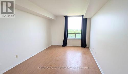 1005 - 18 Hillcrest Avenue, Toronto, ON - Indoor Photo Showing Other Room