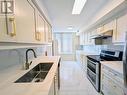 1005 - 18 Hillcrest Avenue, Toronto, ON  - Indoor Photo Showing Kitchen 