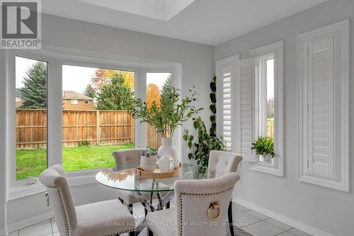 47 Stratton Crescent, Whitby, ON - Indoor Photo Showing Dining Room