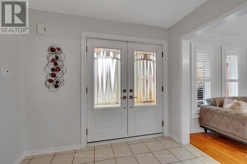 47 Stratton Crescent, Whitby, ON - Indoor Photo Showing Other Room