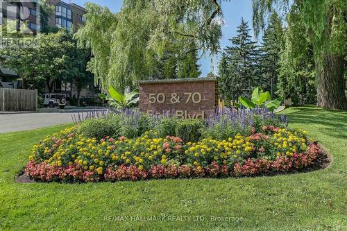 412 - 70 Baif Boulevard, Richmond Hill, ON - Outdoor