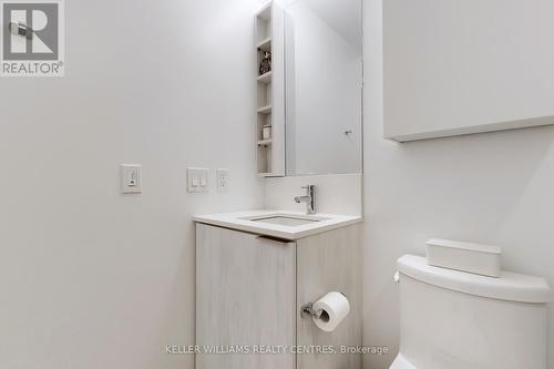 3009 - 1000 Portage Parkway, Vaughan, ON - Indoor Photo Showing Bathroom