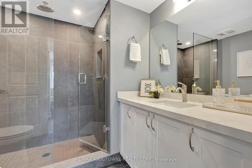 5 - 2212 Bromsgrove Road, Mississauga, ON - Indoor Photo Showing Bathroom