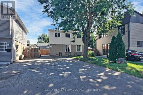 33 Hazelglen Court, Brampton, ON - Outdoor