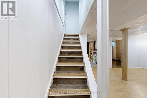 33 Hazelglen Court, Brampton, ON - Indoor Photo Showing Other Room