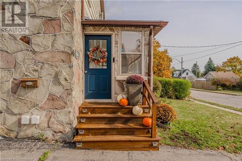 54 Stanley Street, Cambridge, ON - Outdoor