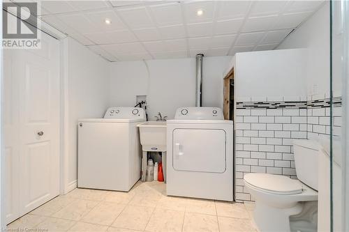 54 Stanley Street, Cambridge, ON - Indoor Photo Showing Laundry Room