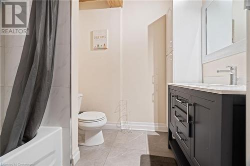 569 Howard Street, Oshawa, ON - Indoor Photo Showing Bathroom