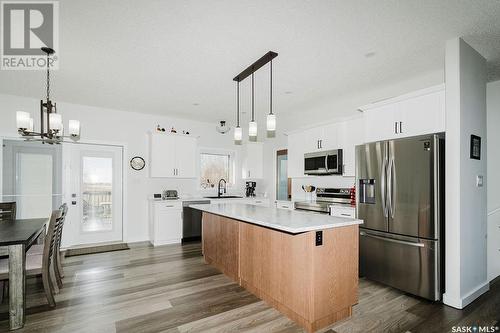 555 Elevator Road, Wakaw, SK - Indoor Photo Showing Kitchen With Upgraded Kitchen