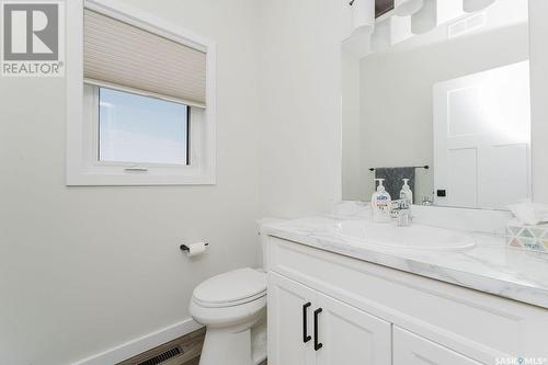 555 Elevator Road, Wakaw, SK - Indoor Photo Showing Bathroom