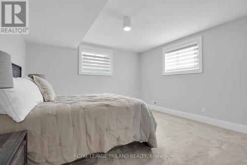 49 - 1710 Ironwood Road, London, ON - Indoor Photo Showing Bedroom