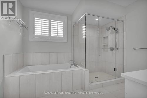 49 - 1710 Ironwood Road, London, ON - Indoor Photo Showing Bathroom