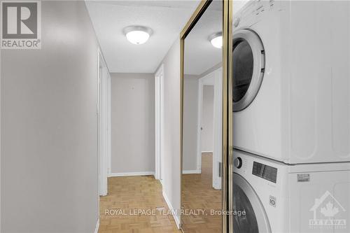 301 - 2871 Richmond Road, Ottawa, ON - Indoor Photo Showing Laundry Room