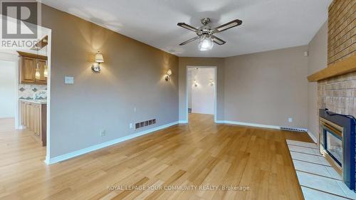 206 Carrick Avenue, Georgina, ON - Indoor Photo Showing Other Room