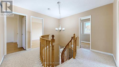 206 Carrick Avenue, Georgina, ON - Indoor Photo Showing Other Room