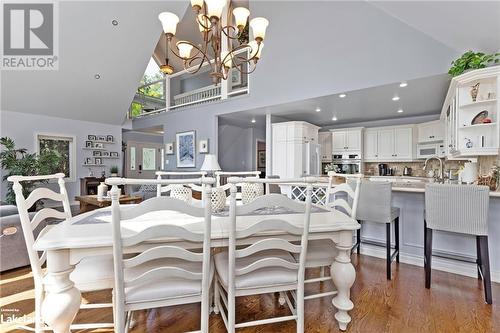 49 Mintens Lane E, Port Severn, ON - Indoor Photo Showing Dining Room