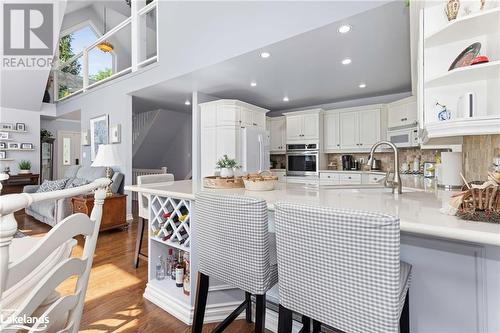 49 Mintens Lane E, Port Severn, ON - Indoor Photo Showing Kitchen