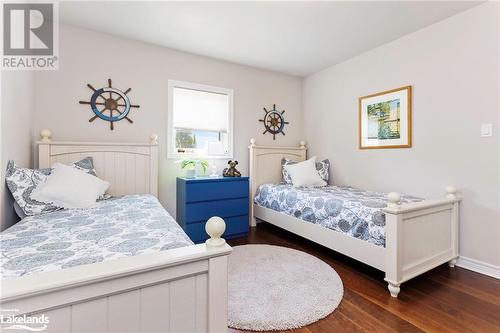 49 Mintens Lane E, Port Severn, ON - Indoor Photo Showing Bedroom