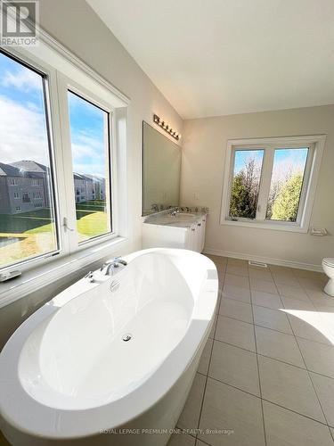 291 Trillium Court, Shelburne, ON - Indoor Photo Showing Bathroom