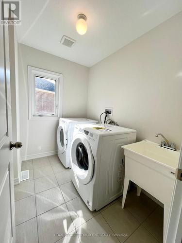 291 Trillium Court, Shelburne, ON - Indoor Photo Showing Laundry Room