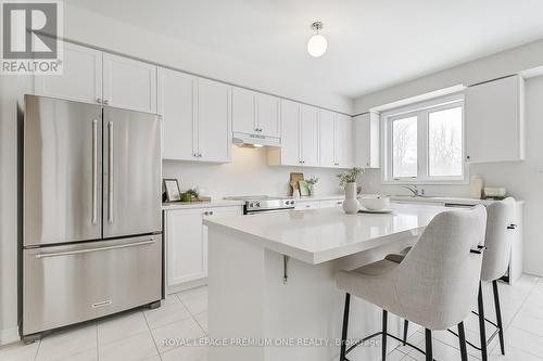 291 Trillium Court, Shelburne, ON - Indoor Photo Showing Kitchen With Stainless Steel Kitchen With Upgraded Kitchen